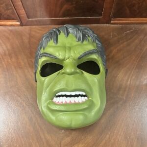 2011 Marvel Hasbro Incredible Hulk Mask Adjustable Strap Green Superhero Costume